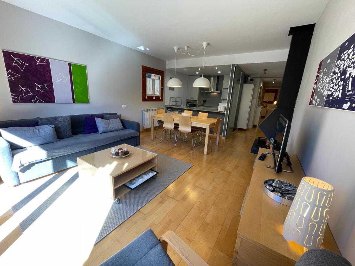 B49 - Bajo Con Jardin Peguera - Villmor Appartement Benasque Buitenkant foto